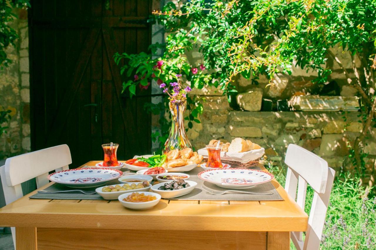 Çeşme Annemin Harabesi Otel מראה חיצוני תמונה